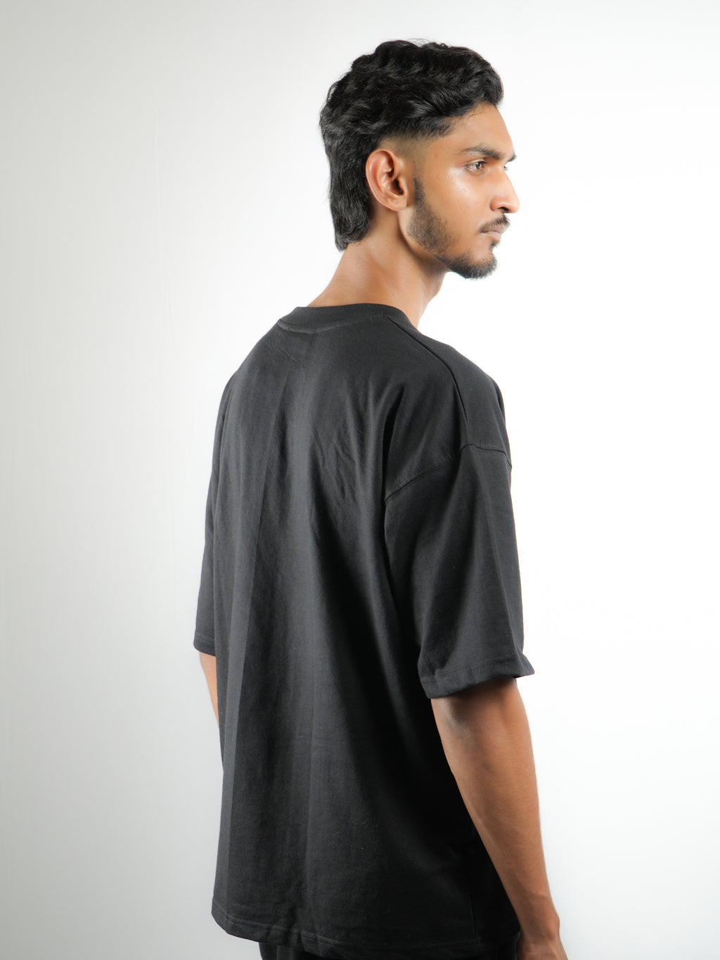 Classic Black T-Shirt – Comfortable & Versatile Wardrobe Essential (Black)